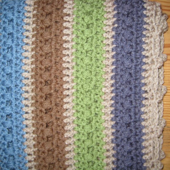 Hand Knit Triangle Shawl / Tan, Green, Blue & Brown - Large shoulder wrap - NEW - Picture 7 of 7